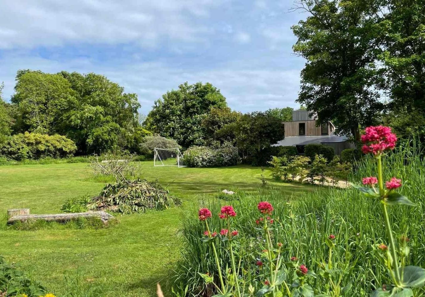 Unique & Rural Child Friendly Annexe With Large Gardens, Games & Tennis Court - Chichester Holiday Properties ภายนอก รูปภาพ