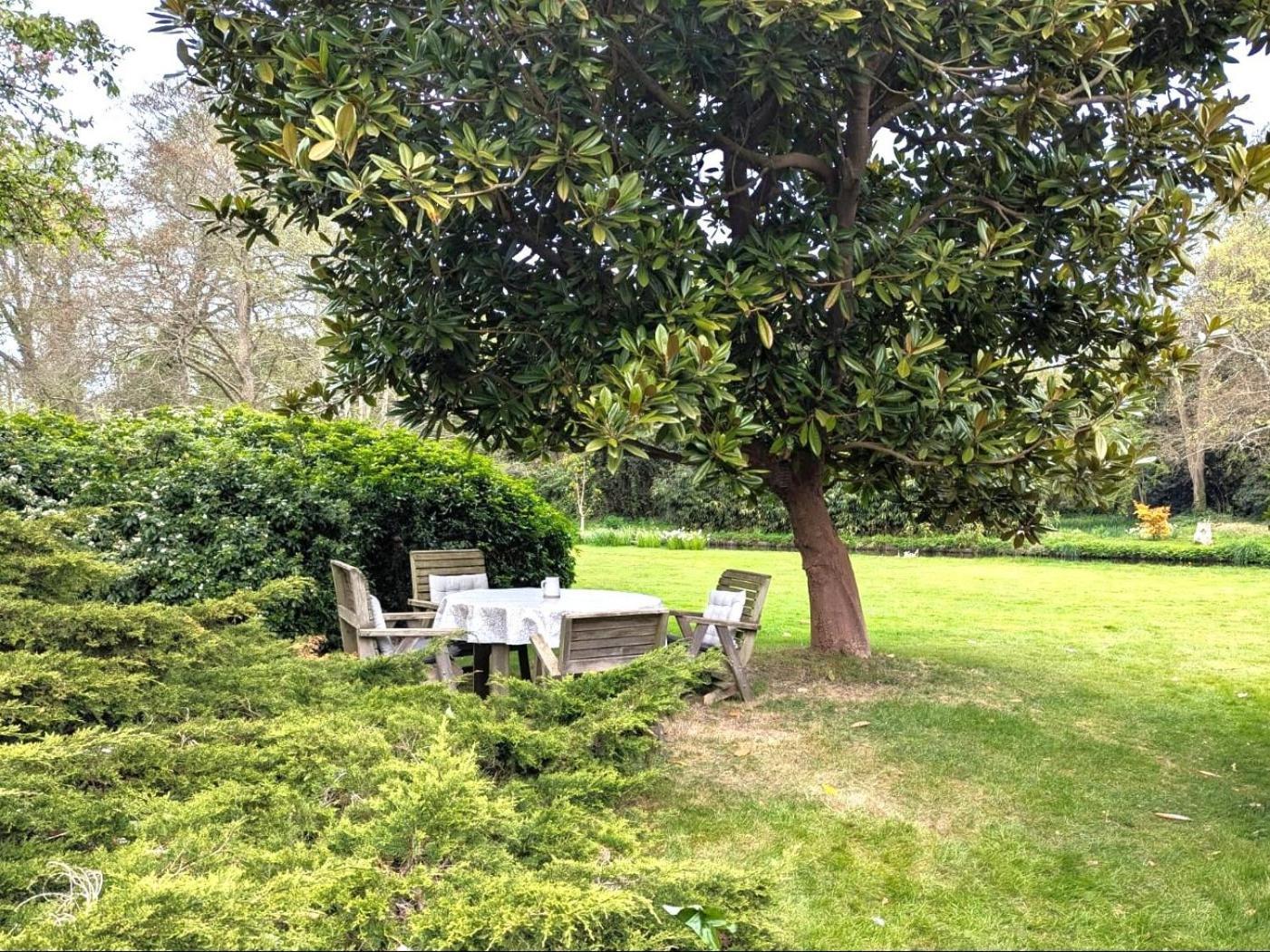 Unique & Rural Child Friendly Annexe With Large Gardens, Games & Tennis Court - Chichester Holiday Properties ภายนอก รูปภาพ