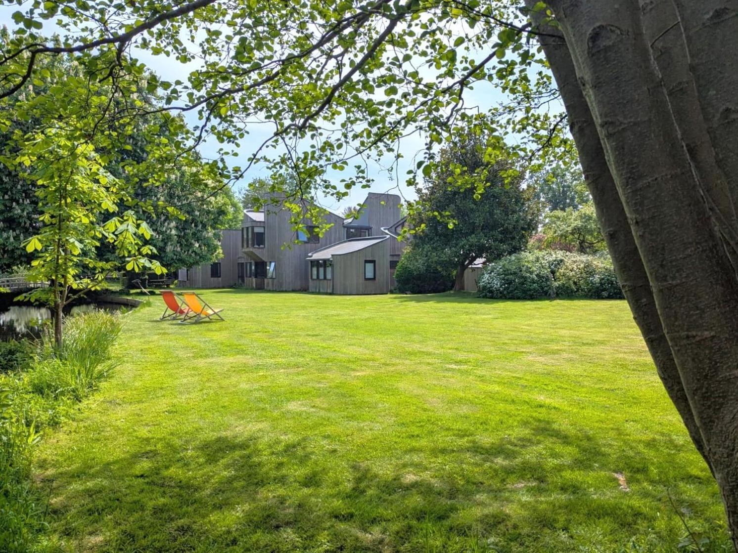 Unique & Rural Child Friendly Annexe With Large Gardens, Games & Tennis Court - Chichester Holiday Properties ภายนอก รูปภาพ